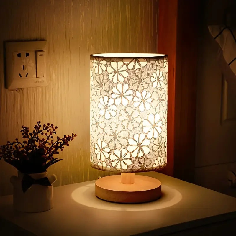 Simple cloth cover table lamp wooden base, USB power supply - three-tone light for bedroom study gifts